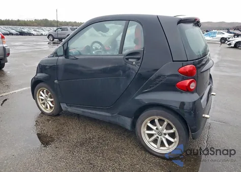 2010 Smart Fortwo Pure from USA, damaged, VIN WMEEJ3BAXAK394964